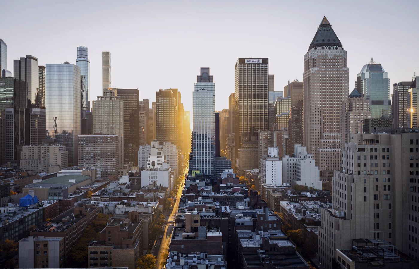 City skyline at sunrise, fast USDT flash